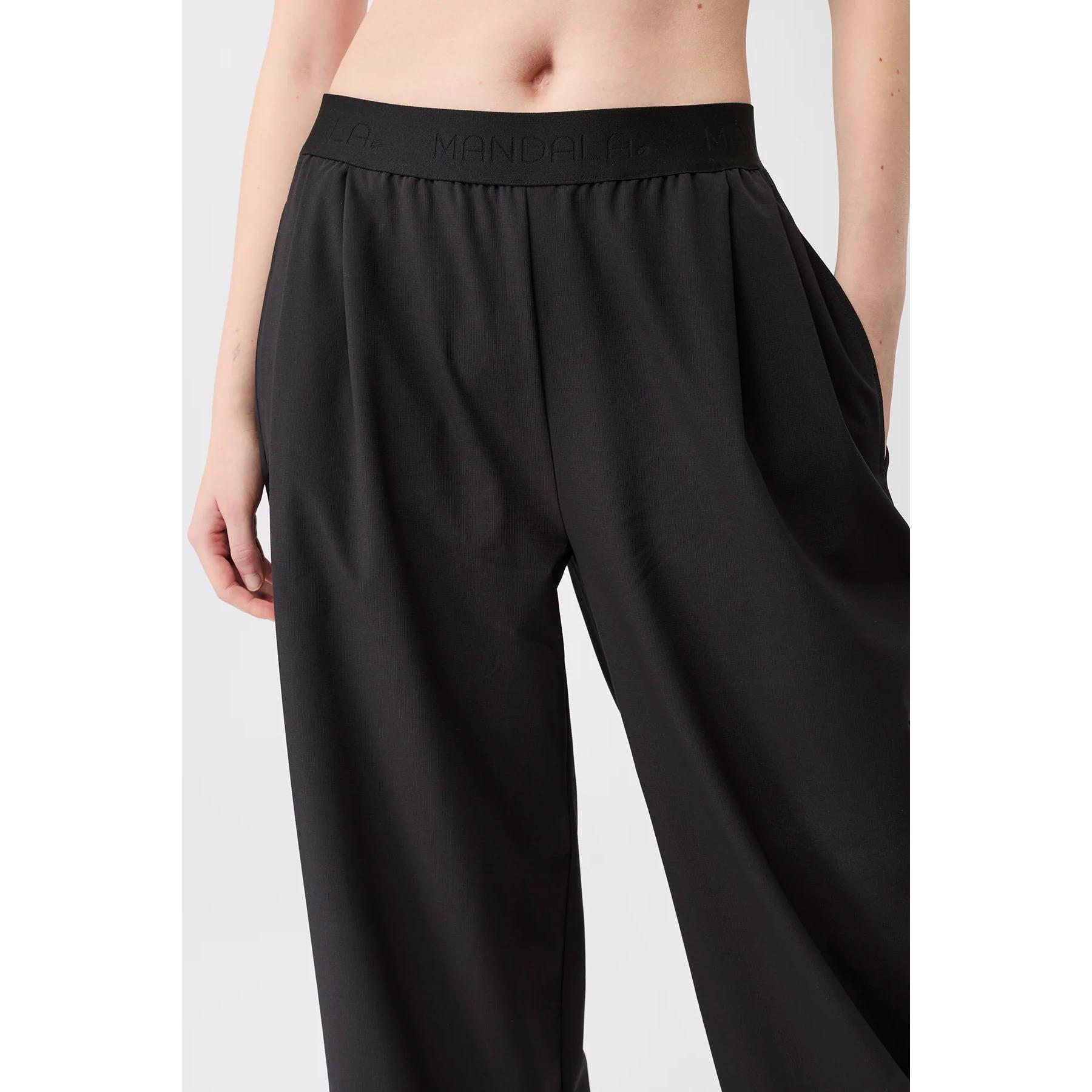 product/m/a/mandala-pa92pe01-black-black-4.jpg